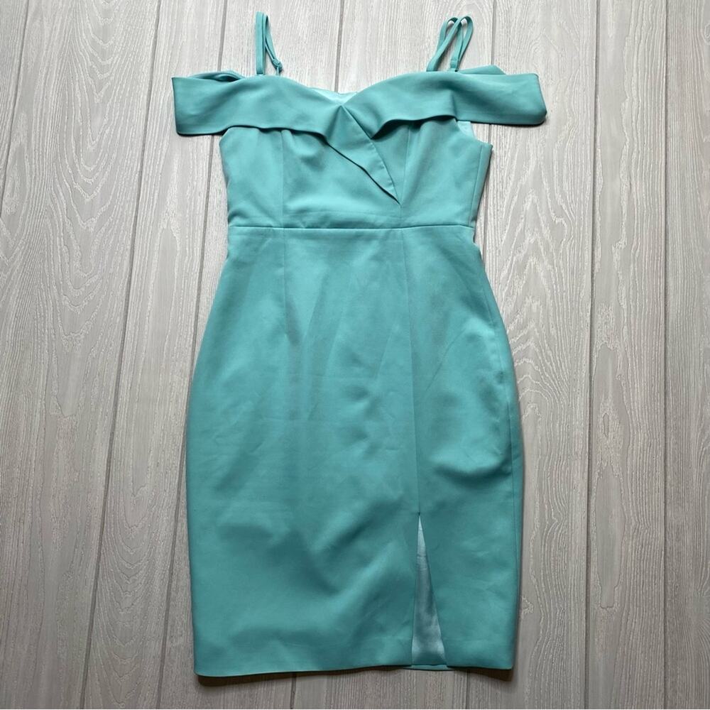 One One Six Light Blue Fitted Off-Shoulder Bodycon Mini Dress Size Medium